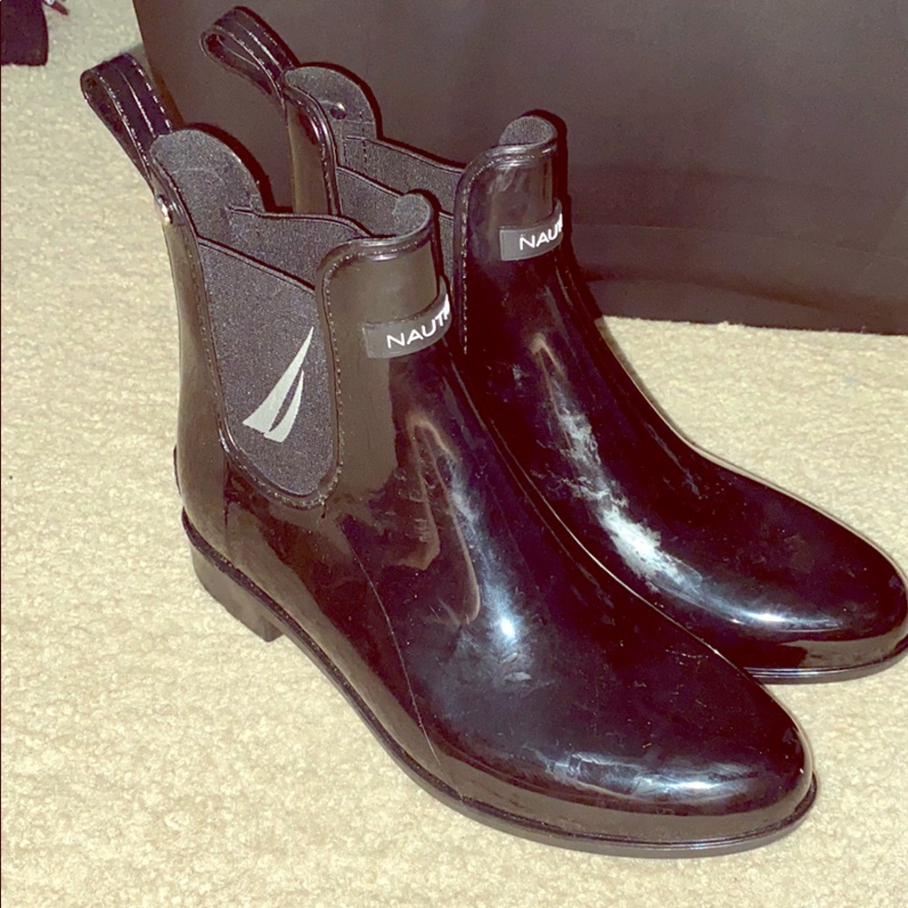 Black Nautica Rain Boots 🖤